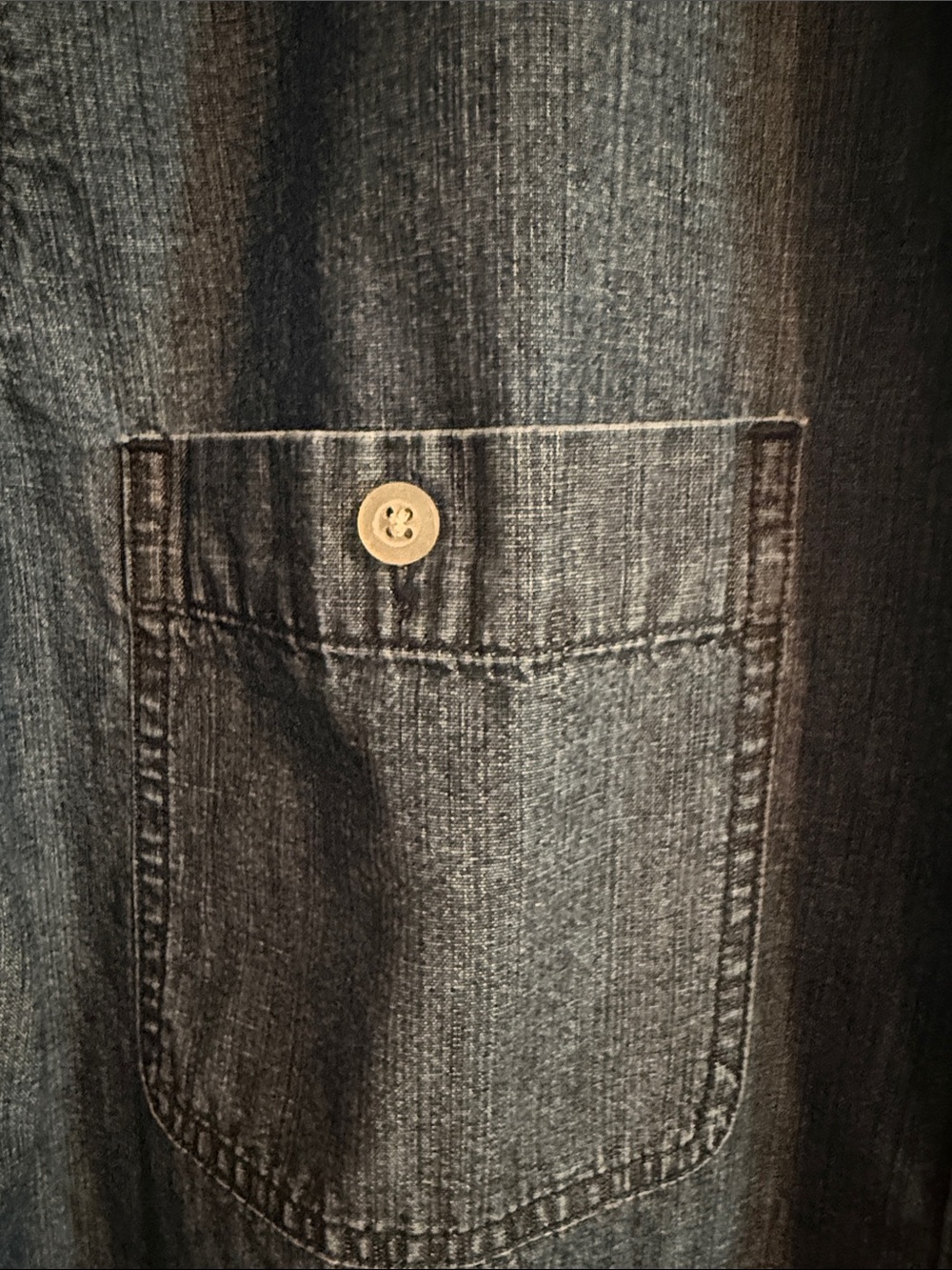 Ralph Lauren  Blue Denim Button-Down Shirt 2 Pockets.  Great Condition. - Picture 3 of 8